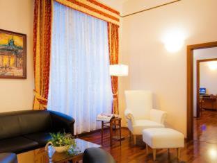 Cloister Inn Hotel, Прага (фото 7)