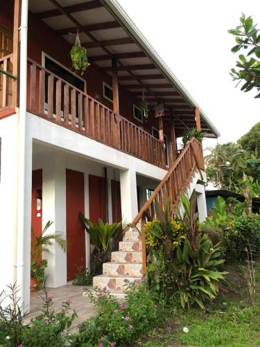 Cabinas ensueños (Cabinas ensuenos) in Tortuguero