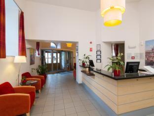 Exe City Park Hotel, Прага (фото 9)
