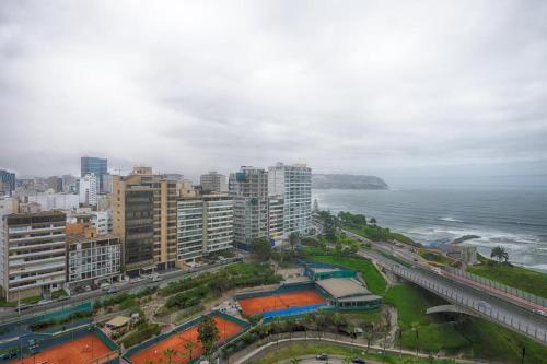 Charming 3BR and Ocean View