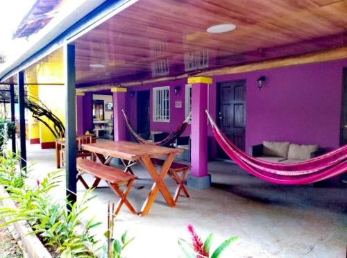 Hostel La Vieja Panaderia & Restaurant