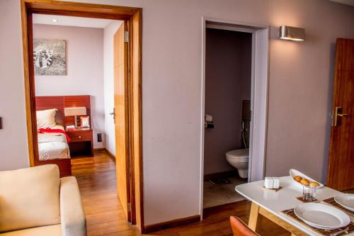 Deluxe Apartment image 6