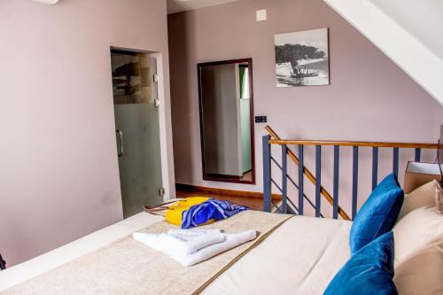 Apartment - Split Level image 5
