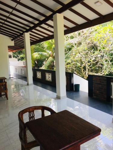 Erkély/terasz, Ocean View Hotel in Bentota