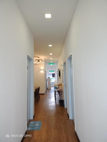 Ocean House in Semporna