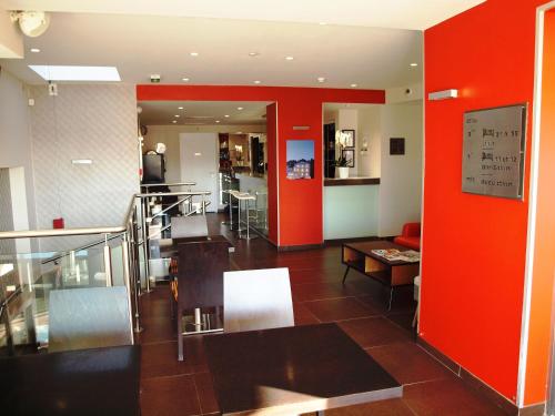 Hôtel Baptistin - image 11