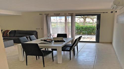 Fabuloso alojamiento compuesto por 4 chalets adosados de lujo en Panorámica Golf para 28 personas piscina con CIRCUITO SPA photo 4