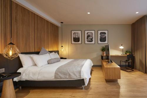 14 Urban Hotel, Medellín (photo 4)