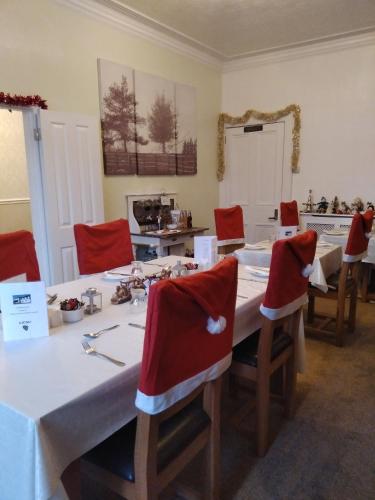Llanwrtyd Hall B&B Angelis Holistic Retreat in Llanwrtyd Wells