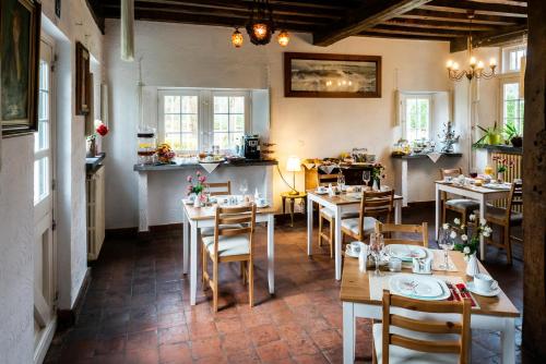 Rose House B&B - image 3