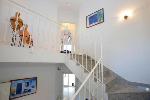 Villa image 4