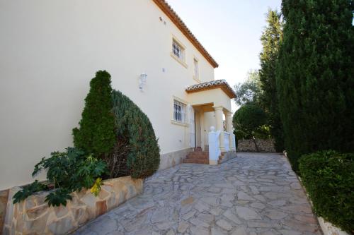 Villa image 3