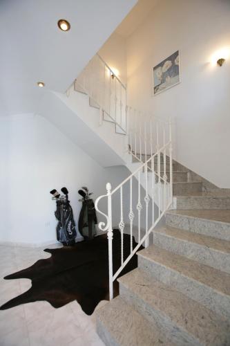 Villa image 5