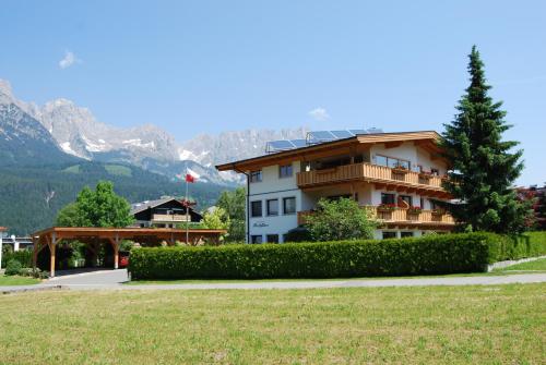 Ferienwohnungen Hochfilzer in Ellmau