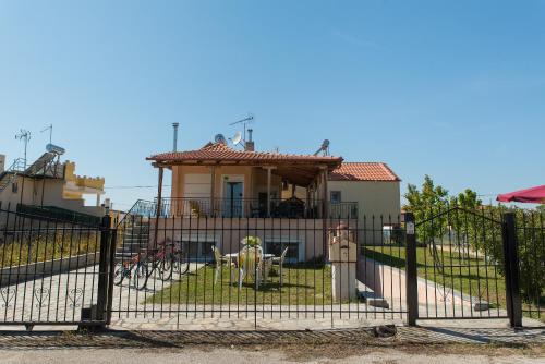 Chrysso's Home gîte à louer Sinoikismós Pondíon