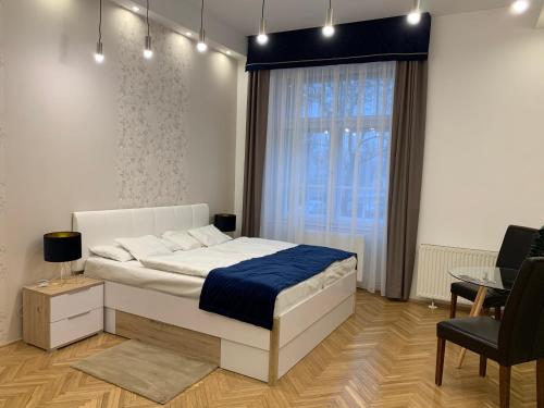 Guestroom, W19 Apartments in Miskolc