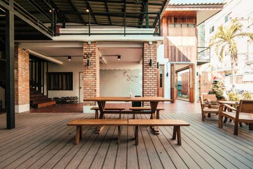 Restaurant, Sylvis Hostel Chiangmai in Tha Phae