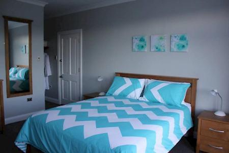 Top of the Town Top of the Town is conveniently located in the popular Picton area. The property has everything you need for a comfortable stay. Service-minded staff will welcome and guide you at Top of the Town. All