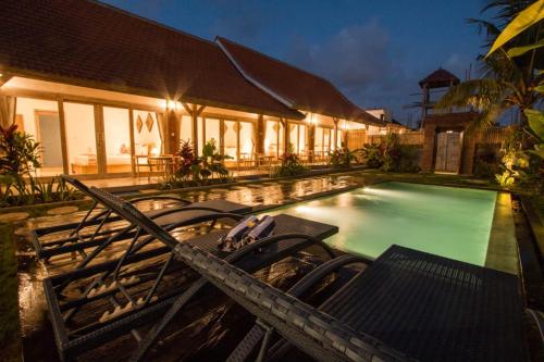 Peaceful Haven 6BR Private Pool Villa in Canggu