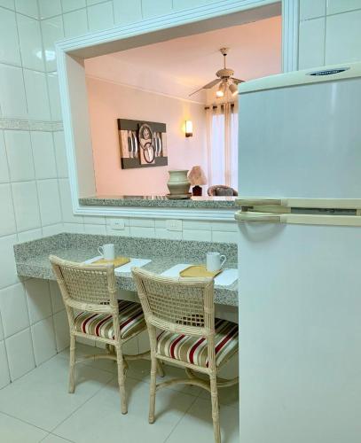 Lindo apartamento vista mar Pitangueiras Guaruja! in Pitangueiras