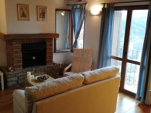 Coqueto Apartamento Dúplex en Roda de Isábena - Aguascaldas