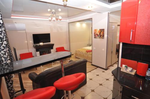 Studio on Dimitrova 84 - image 3