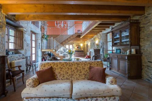 Közös társalgó / TV, Casa Rural Grana da Acea in Monfero