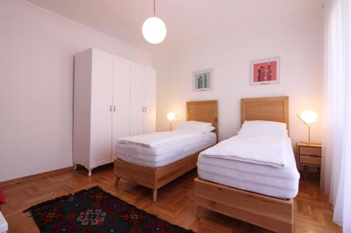 Central Residence - image 9