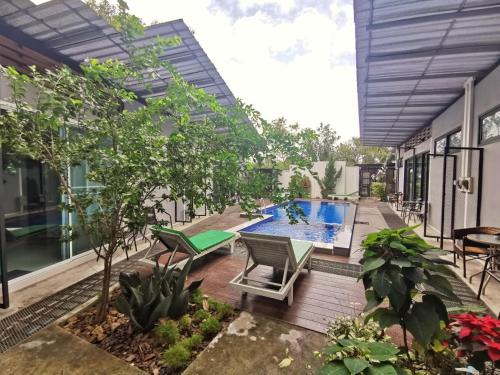 Pamoni – Chaweng Beach, UT