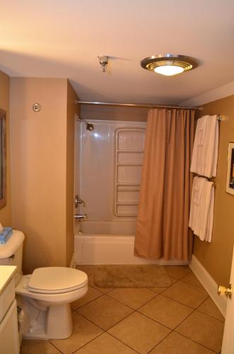 2 double beds
