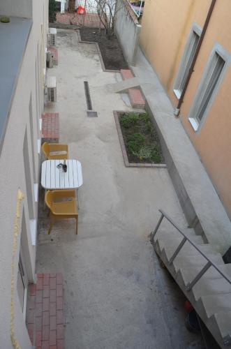 Central Park Studios - image 2