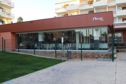 Great Flat Beach and Pool - image 7