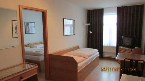 Villa Jinonice - image 2