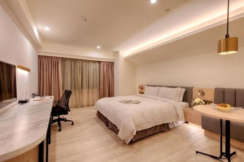 room detail thumbnail 0