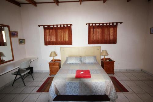 Ingwe Guesthouse Room Type - Deluxe Double Room