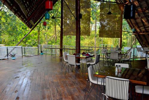 Étterem, Kottawatta River Bank Resort in Udawalawe