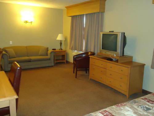 Auberge Bouctouche Inn & Suites