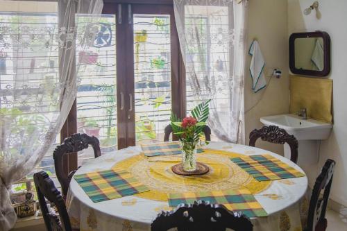 Homestay for Women in طريق أفيناشي