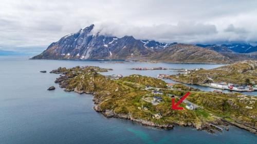 Sea-view house in Sund - image 8