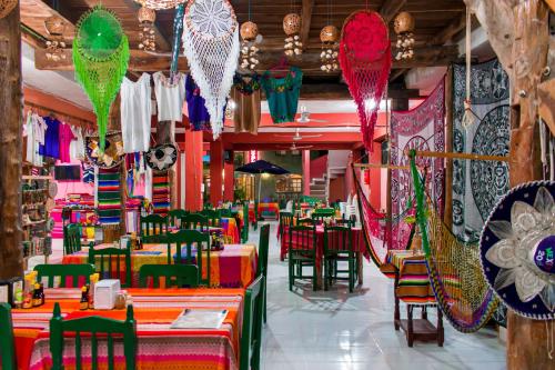 Restaurant, Hotel Mayahau Coba in Coba