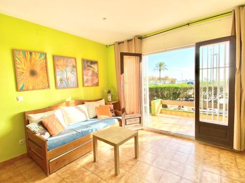 Apartamento con Jardin en la Playa de Empuriabrava 2
