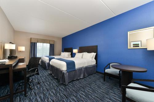 Holiday Inn Express & Suites Peekskill-Lower Hudson Valley