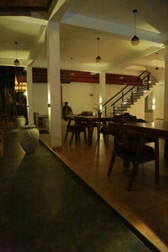 迷迪加玛假日宾馆 迷迪加玛假日宾馆