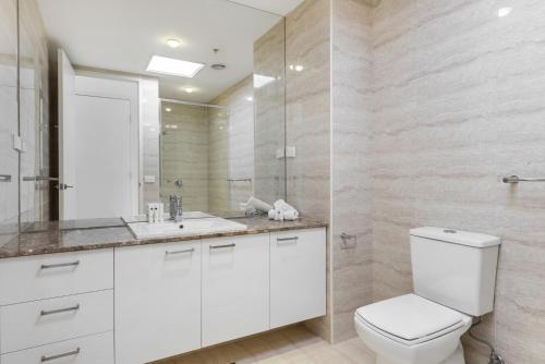 3-Bed Apartment with Parking Near Parks and Dining