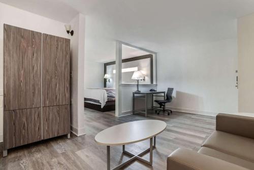 Baymont by Wyndham Montgomery AL in มอนต์โกเมอรี (AL)