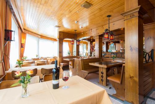 Restoran, Hotel Portjengrat in Saas-Fee