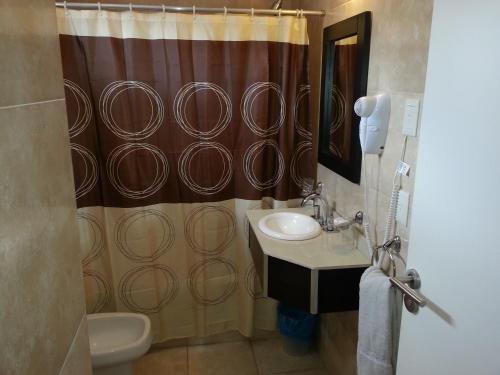 Superior Triple Room image 4