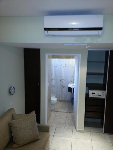 Superior Triple Room image 6