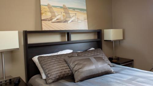 Mark III, INN & Suites 3