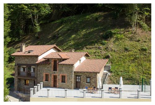  Casa Rural Manuel de Pepa Xuaca, Pension in Tuilla bei El Viso